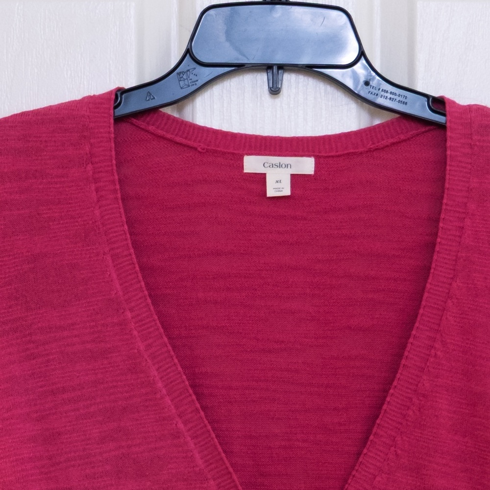 Caslon Fuchsia V-Neck short sleeve Cardigan - Picture 2 of 3